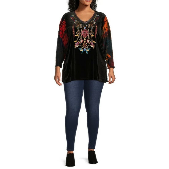 Best reviews of π€© Calessa Plus Size Velvet Embroidered V-Neck Tie Dye Burnout Knit Bracelet Sleeve Tunic Black Multi β¨ - Image 3